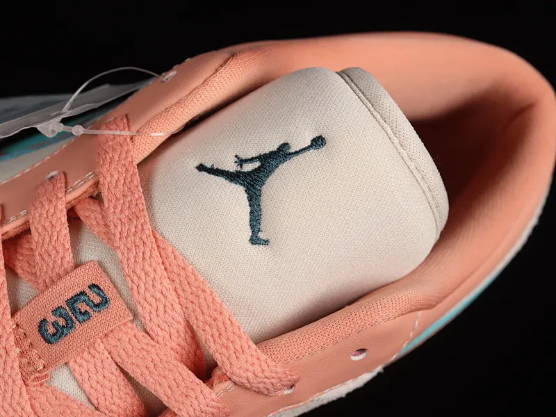 All categories Air Jordan Jordan series basketball shoes Air Jordan 1 Low Air Jordan 1 Low AJ1 Joe 1 pink low-top basketball shoes DC0774-800